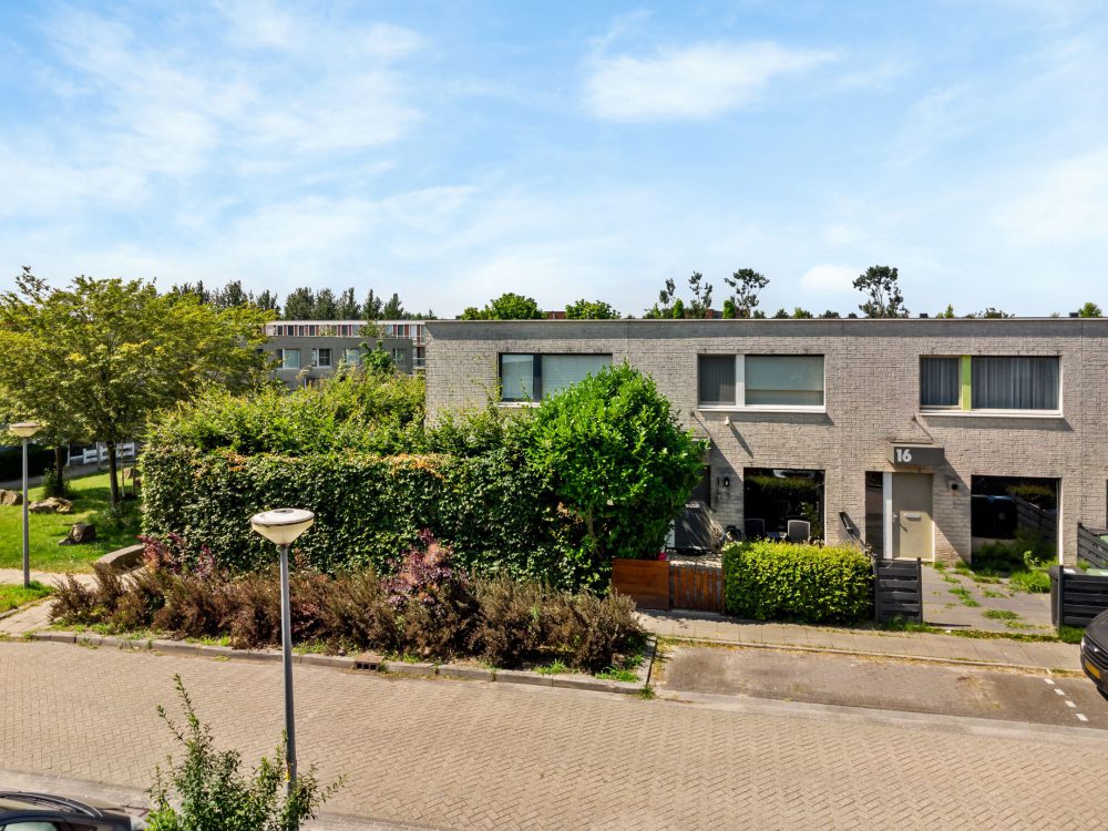 Hoekwoning Mantegnaplantsoen 3 Almere, voorgevel Hoekwoning Mantegnaplantsoen 3 Almere, voorgevel